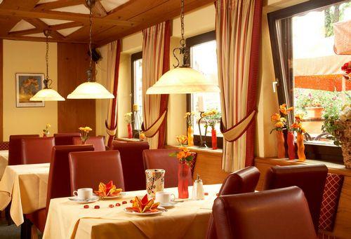 Hotel Zur Post Bad Füssing Ristorante foto